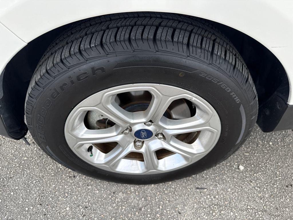 Used 2018 Ford EcoSport SE w/ SE Convenience Package image 9