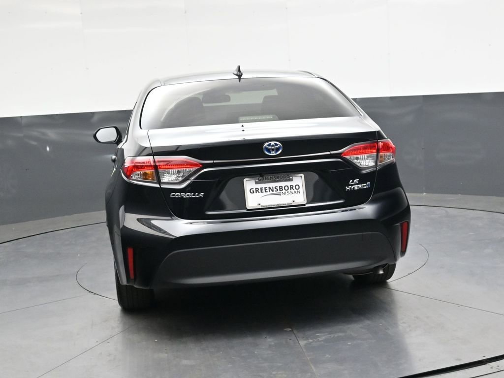 Used 2024 Toyota Corolla LE FWD image 5