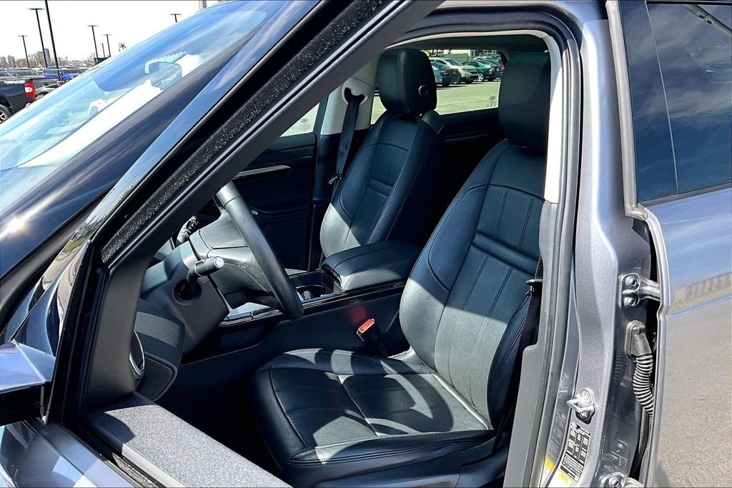 Used 2023 Land Rover Range Rover Evoque S AWD/4WD image 35