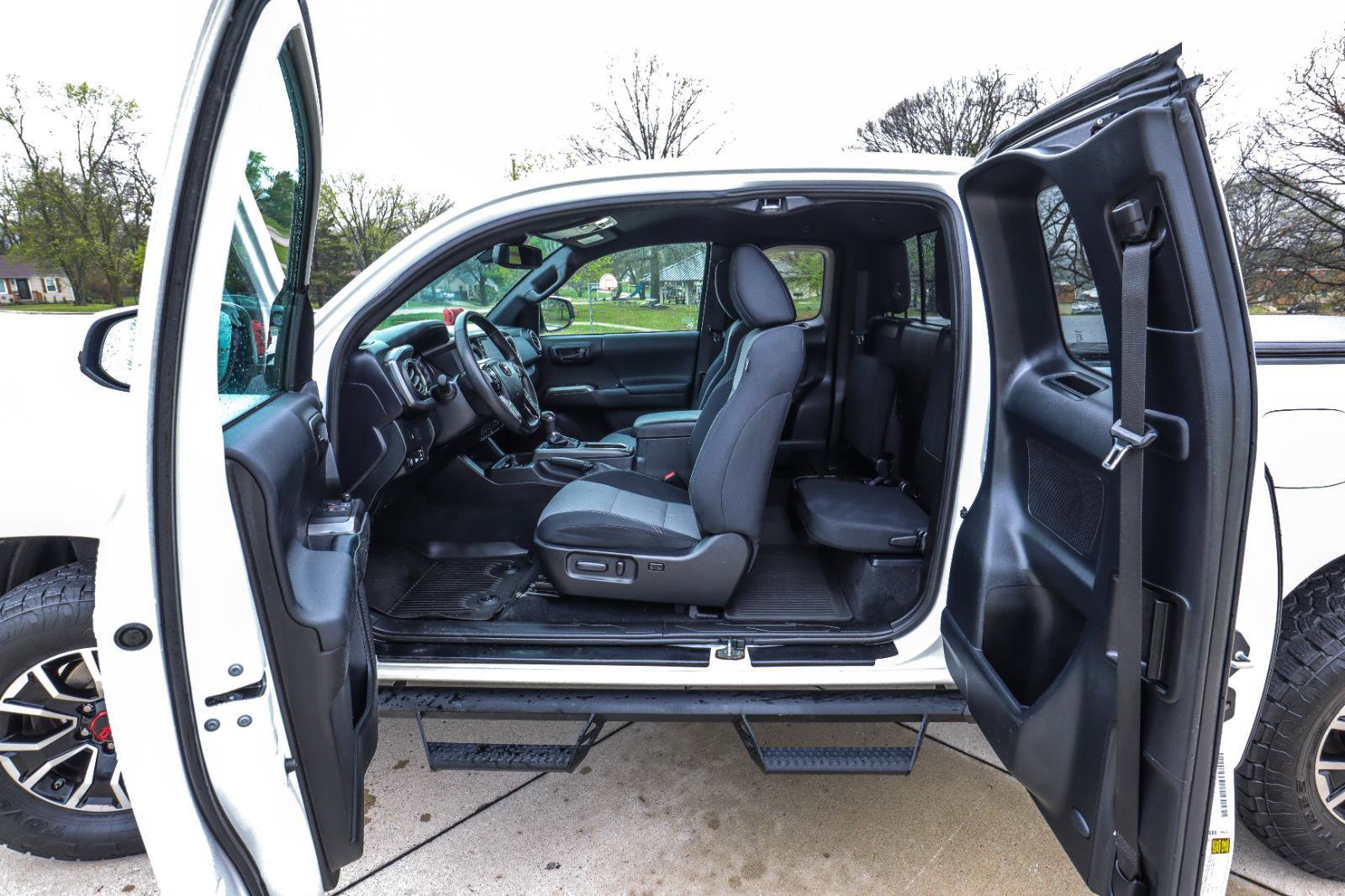 Used 2021 Toyota Tacoma TRD Sport w/ TRD Premium Sport Package AWD/4WD image 46