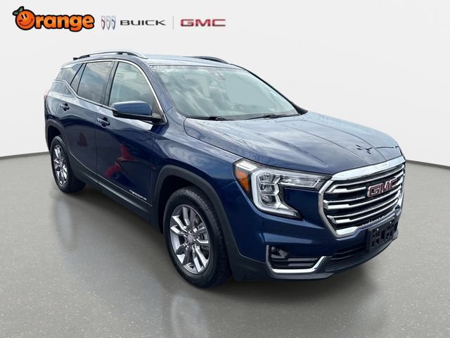 Used 2022 GMC Terrain SLT AWD/4WD image 1