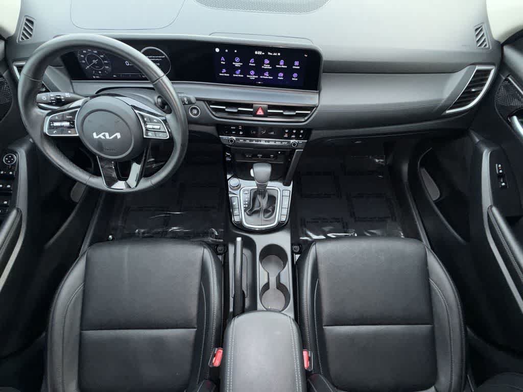 Used 2025 Kia Seltos EX AWD/4WD image 24