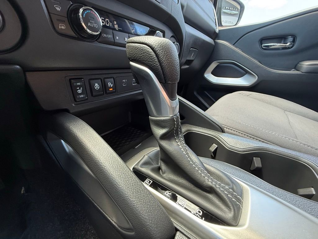 Used 2024 Nissan Frontier SV w/ Technology Package image 26