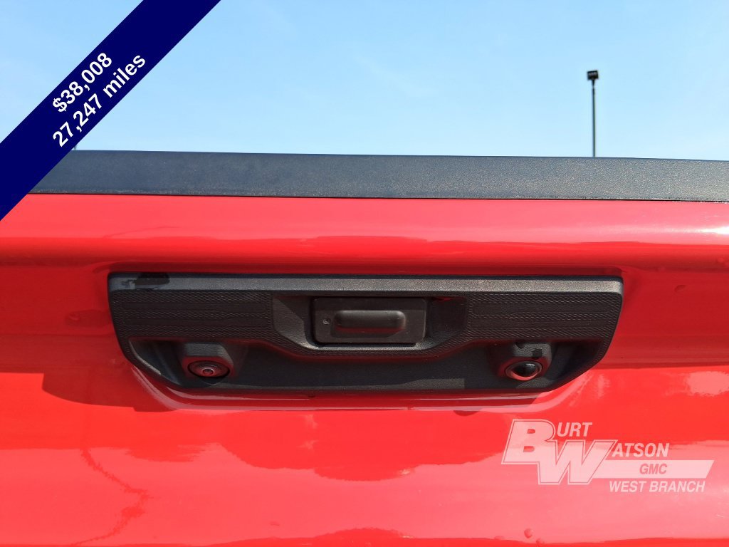 Used 2024 Chevrolet Silverado 1500 Custom Trail Boss w/ LPO, Dark Essentials Package AWD/4WD image 17