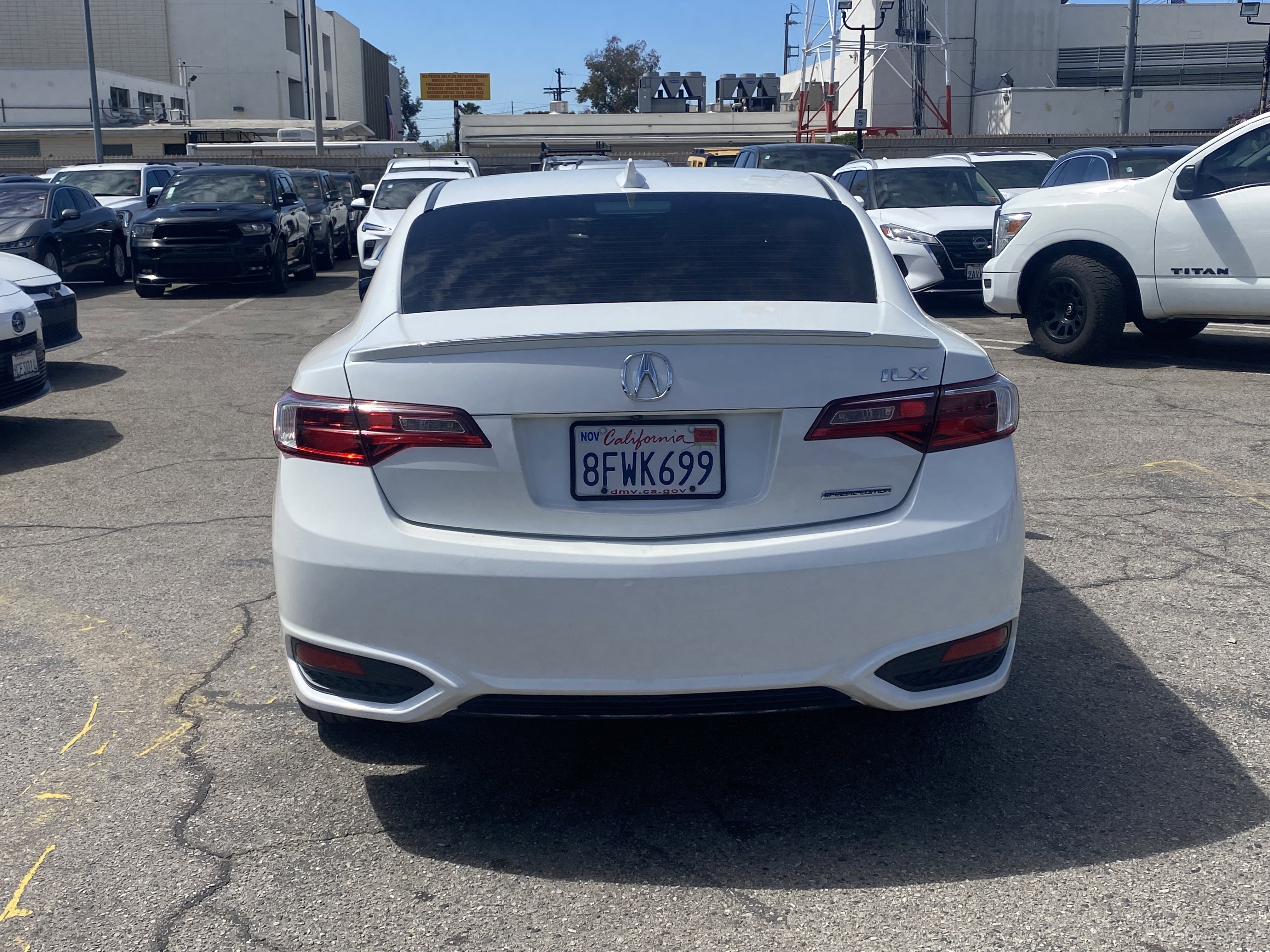 Used 2018 Acura ILX w/ Special Edition Package image 8