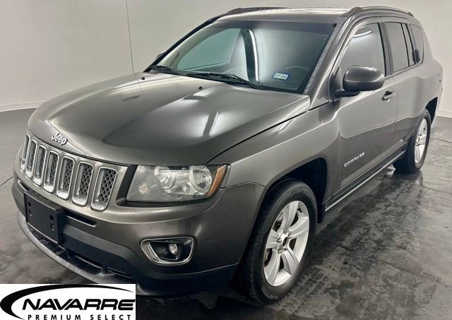 Used 2015 Jeep Compass High Altitude FWD image 4