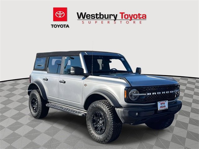 Used 2022 Ford Bronco Wildtrak video 1