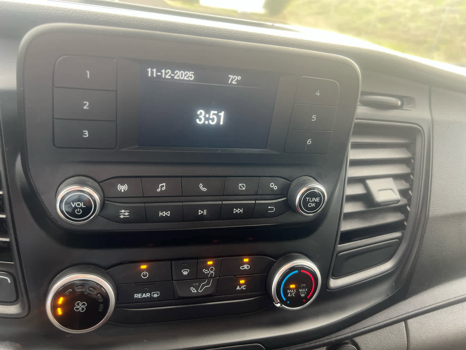 Used 2024 Ford Transit 250 Low Roof w/ Exterior Upgrade Package image 21