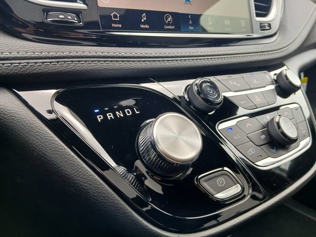 New 2027 Chrysler Pacifica Select FWD image 26