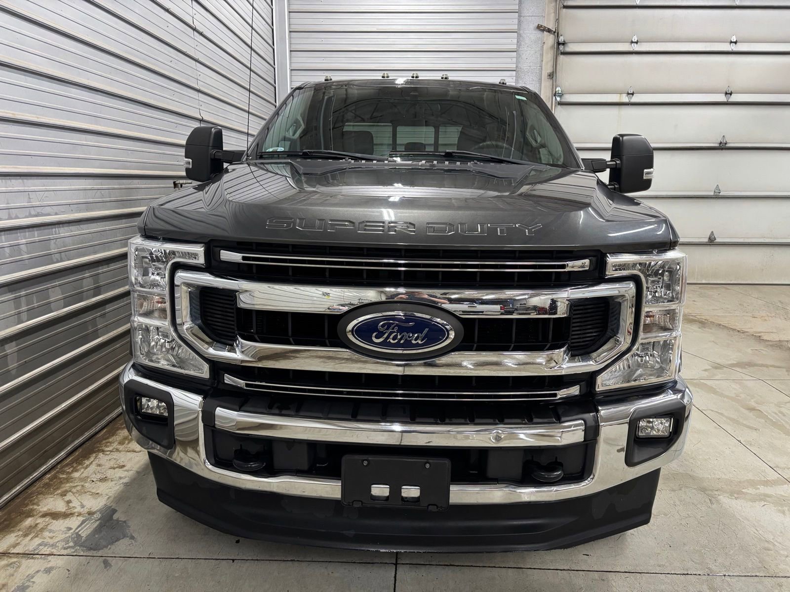 Used 2020 Ford F250 XLT w/ XLT Value Package AWD/4WD image 2