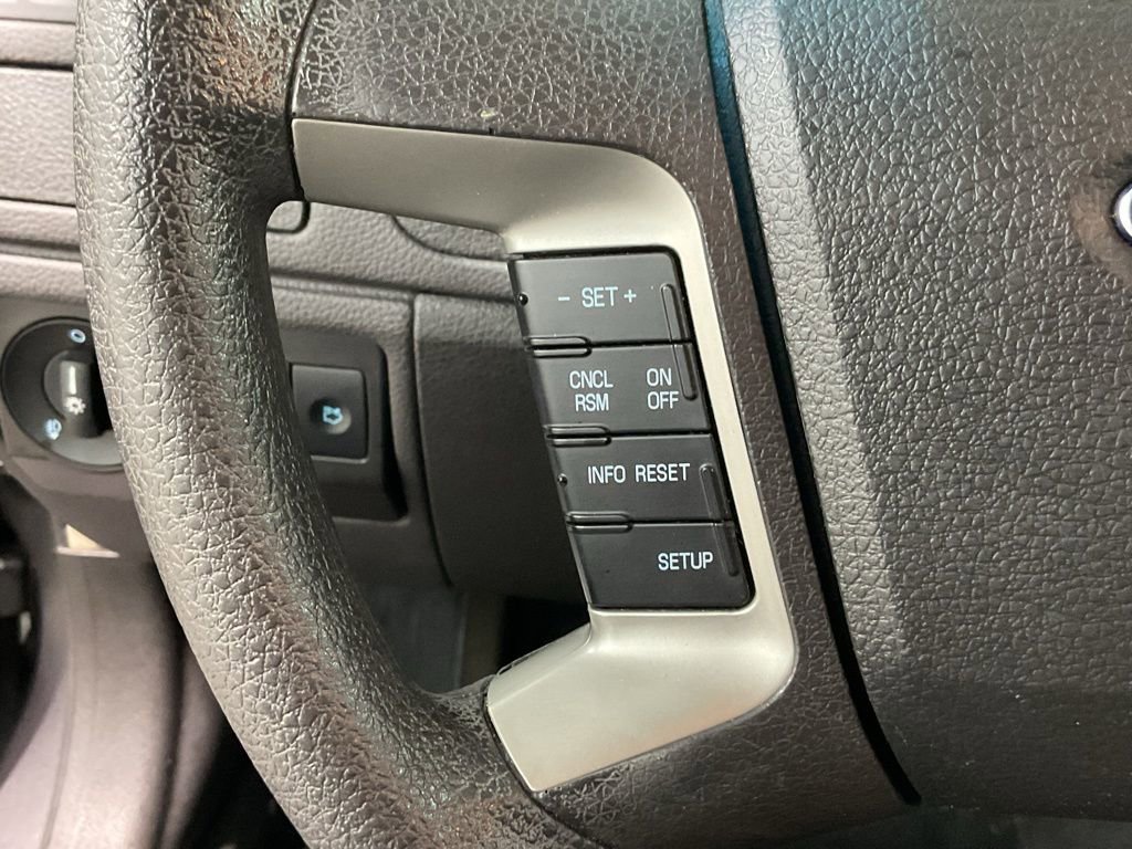 Used 2012 Ford Fusion SE image 10