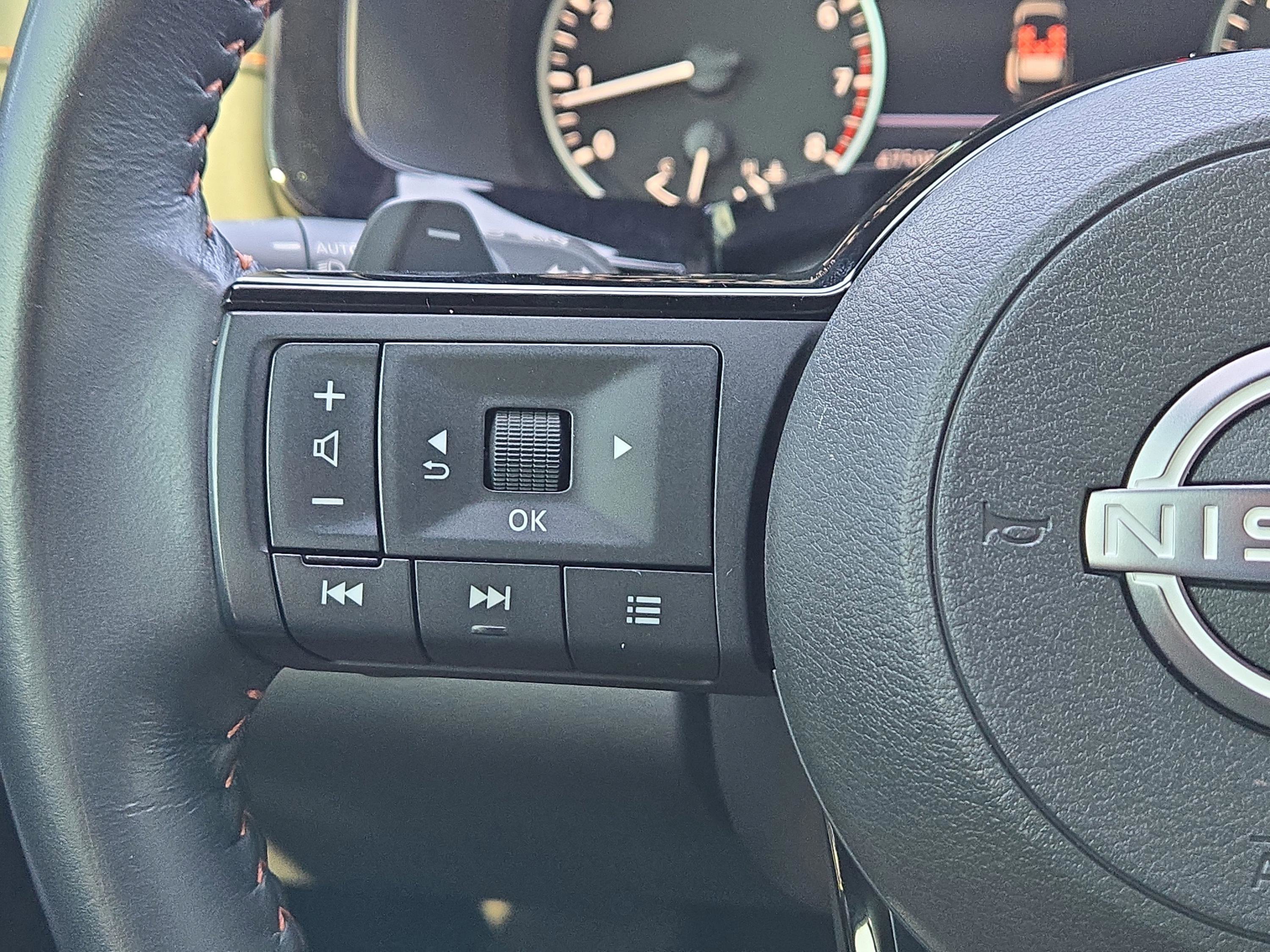 Used 2023 Nissan Pathfinder Rock Creek image 24