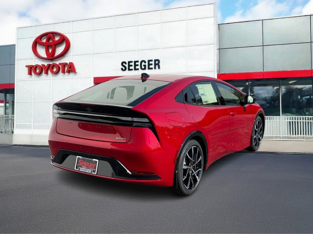 New 2026 Toyota Prius Plug-In Hybrid image 3