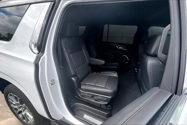 Used 2025 GMC Yukon XL Denali image 25