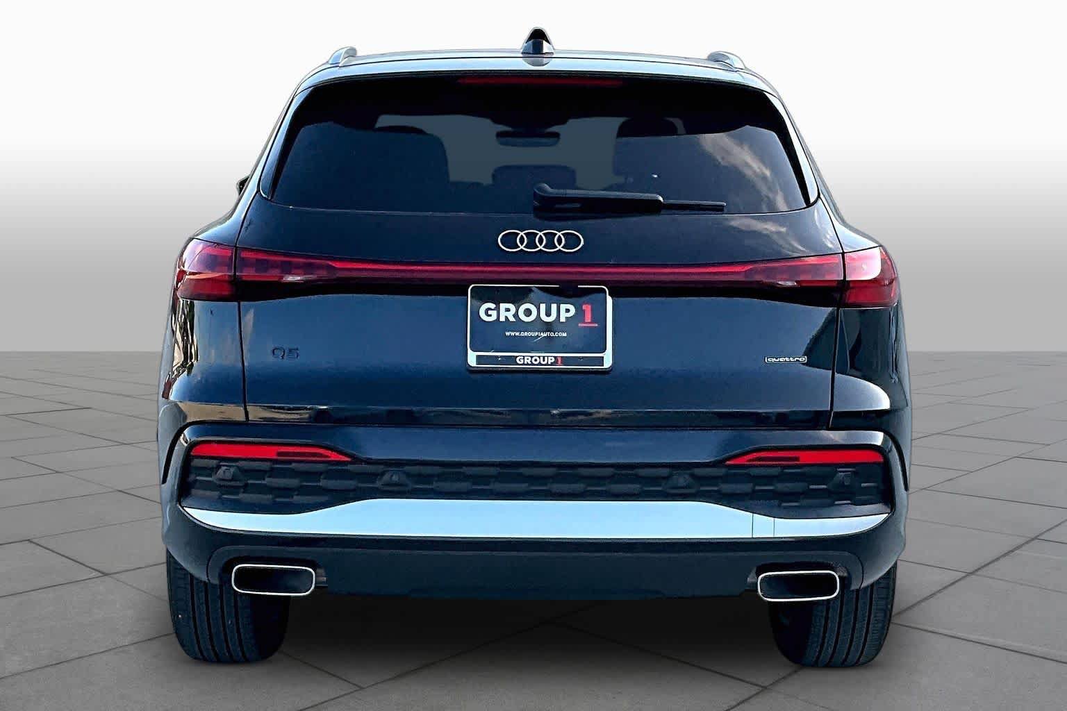 Used 2025 Audi Q5 Premium w/ Convenience Package AWD/4WD image 5