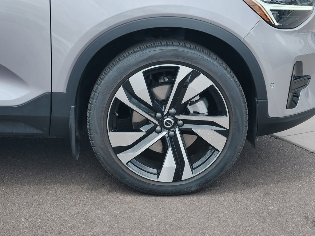 Used 2026 Volvo XC40 B5 Ultra w/ Protection Package Premier AWD/4WD image 30