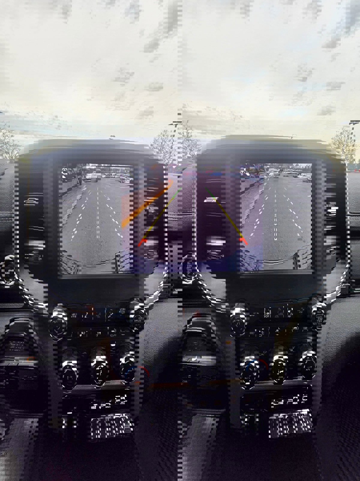 Used 2020 RAM 3500 Laramie image 9