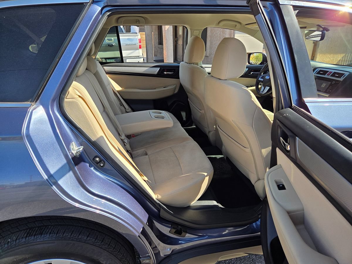 Used 2017 Subaru Outback 2.5i Premium w/ Popular Package #2 AWD/4WD image 48