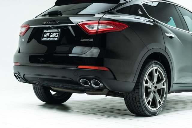 Used 2017 Maserati Levante AWD/4WD image 14