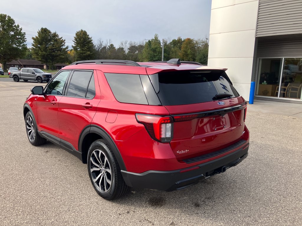 Used 2026 Ford Explorer ST-Line AWD/4WD image 8