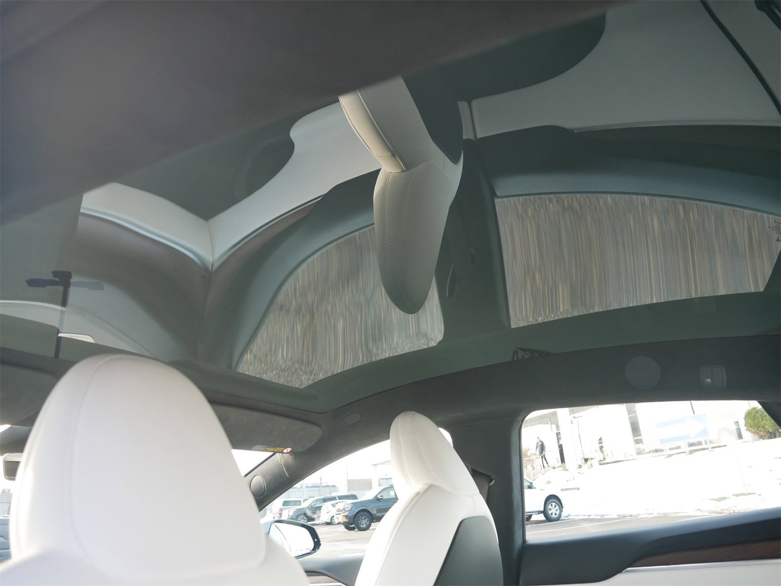 Used 2022 Tesla Model S image 16