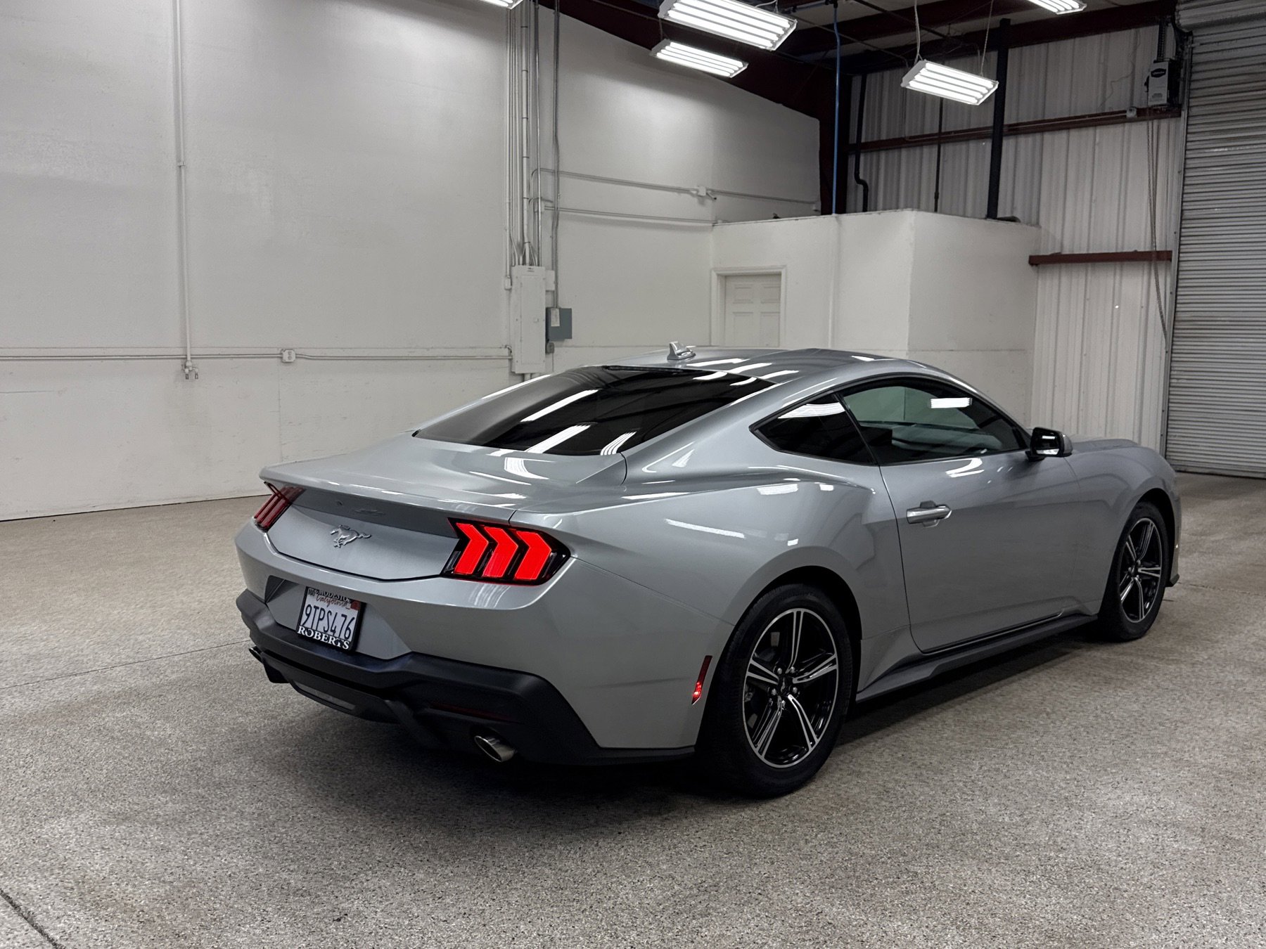 Used 2025 Ford Mustang Coupe image 13