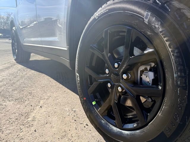 New 2026 Jeep Grand Cherokee Laredo image 10