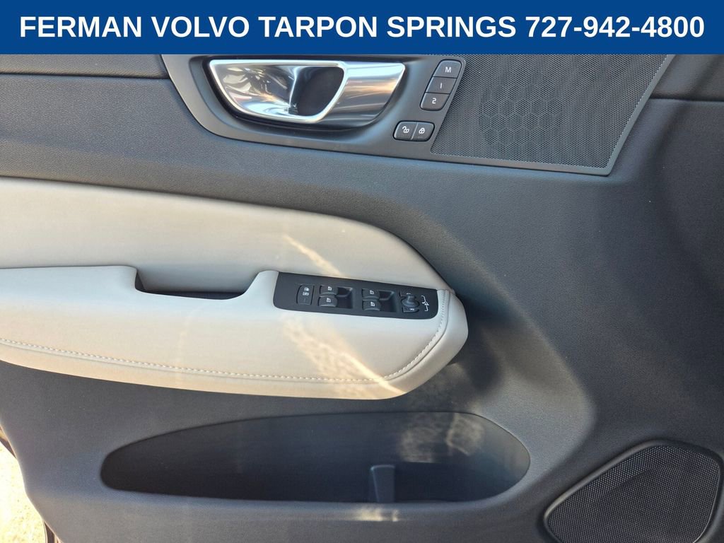 New 2026 Volvo XC60 B5 Core AWD/4WD image 24