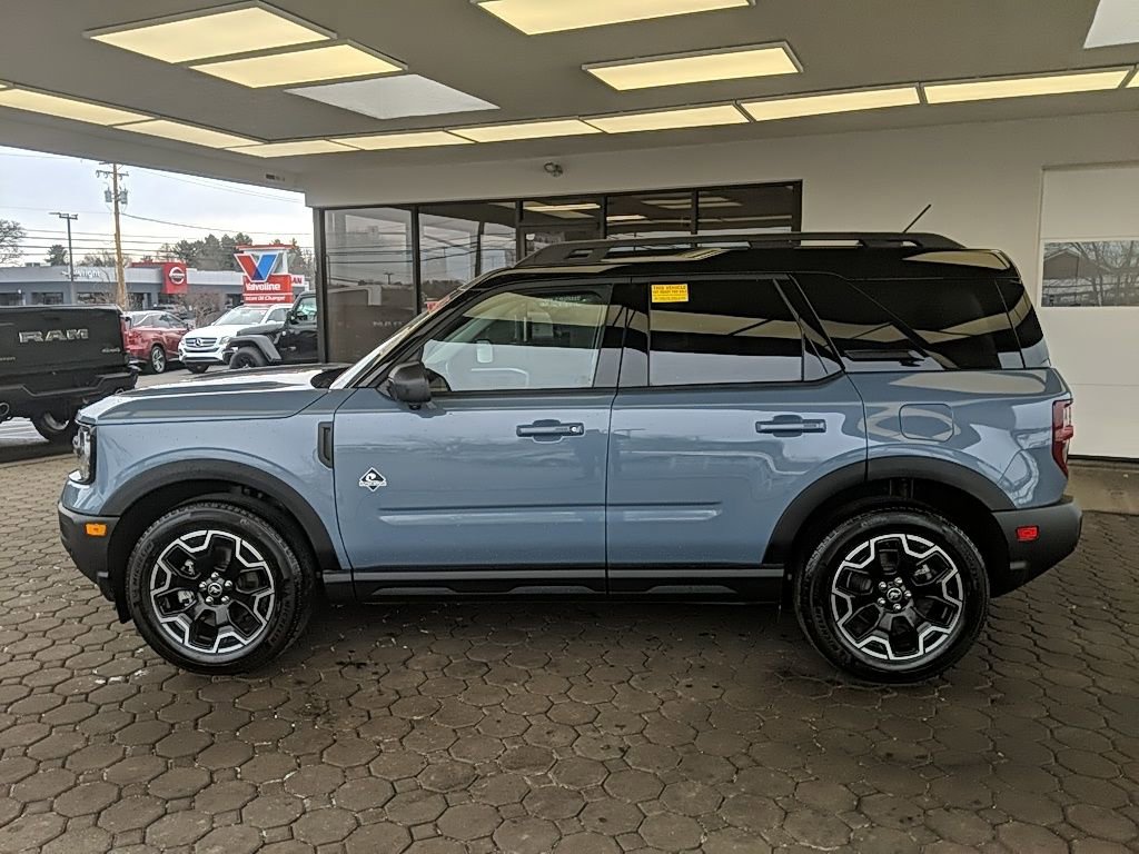 Used 2025 Ford Bronco Sport Outer Banks w/ Outer Banks Tech Package+ image 8