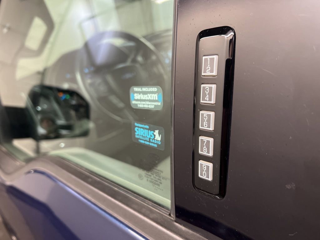 Used 2018 Ford F150 XLT w/ Equipment Group 302A Luxury image 26