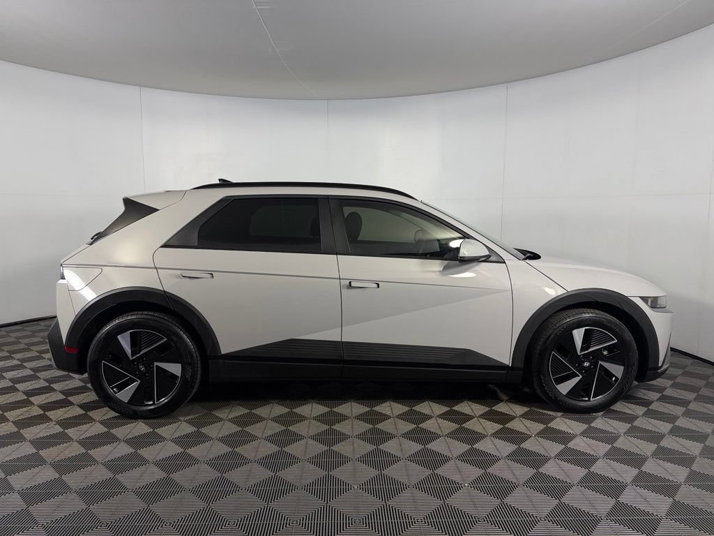 Used 2025 Hyundai Ioniq 5 SEL AWD/4WD image 7