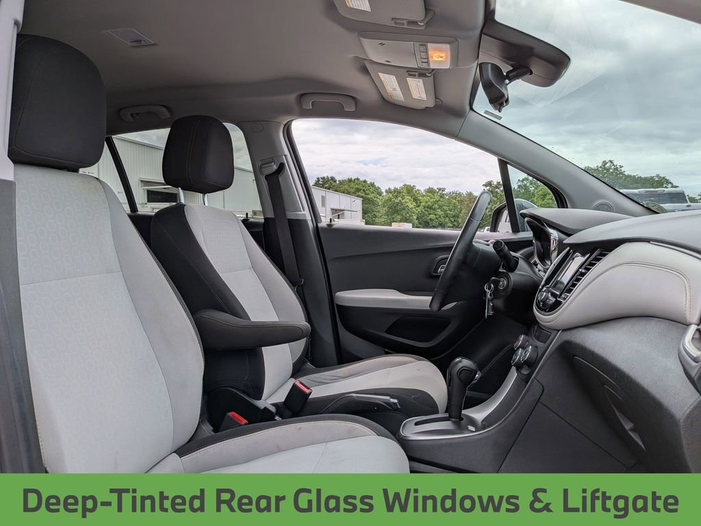 Used 2019 Chevrolet Trax LS w/ Tint and Cruise Package AWD/4WD image 27