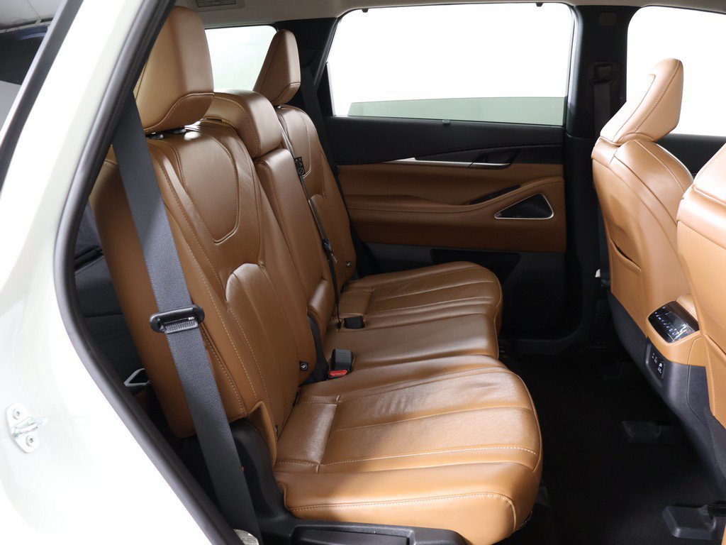 Used 2023 INFINITI QX60 Sensory w/ Vision Package AWD/4WD image 44