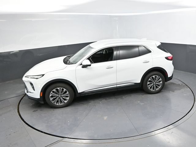 Used 2024 Buick Envision Preferred AWD/4WD image 43