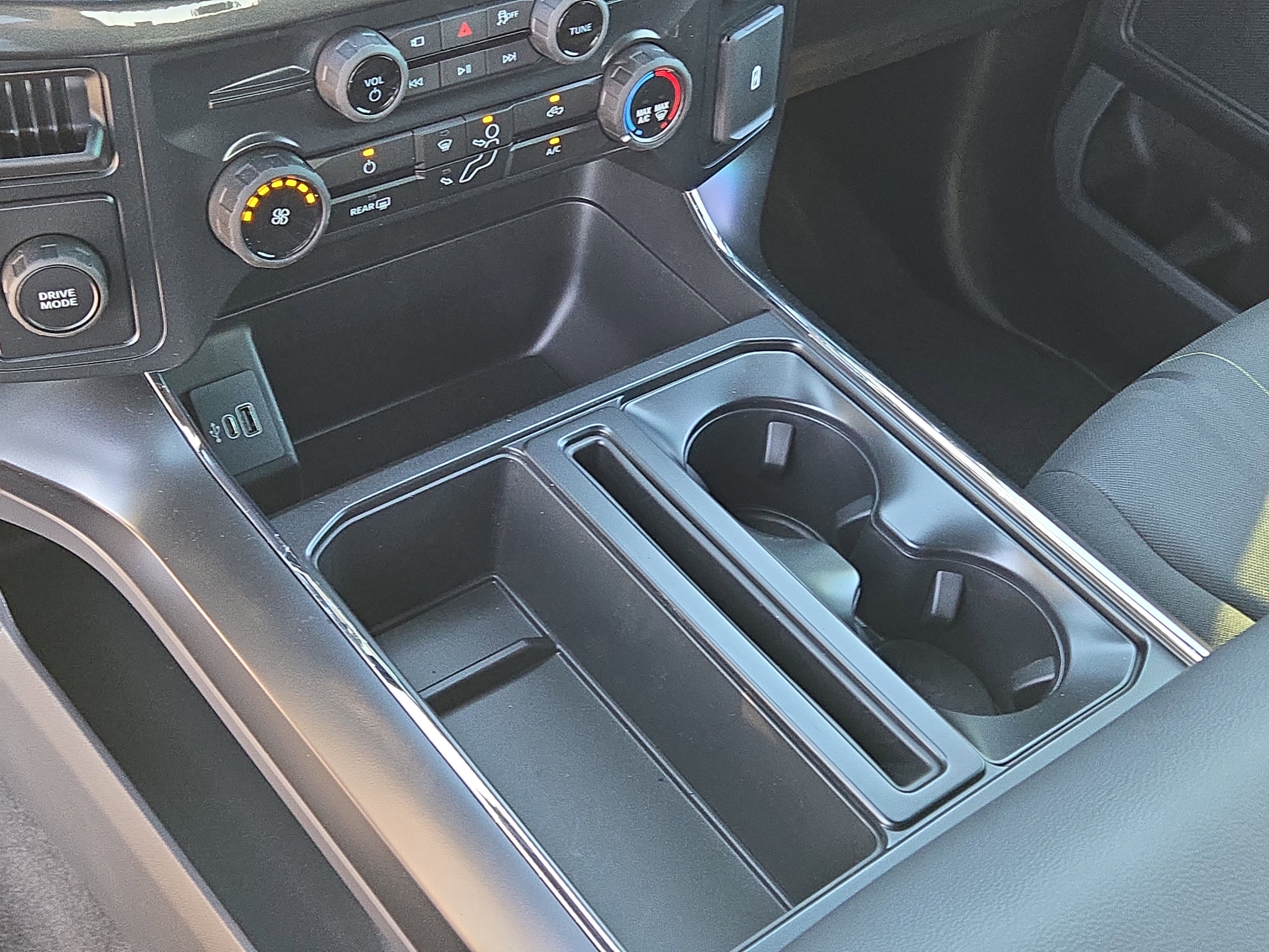 New 2025 Ford F150 STX w/ Equipment Group 200A image 29