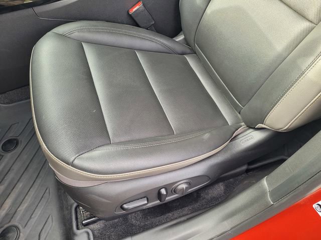 Used 2024 Chevrolet Trax ACTIV w/ Sunroof Package image 12