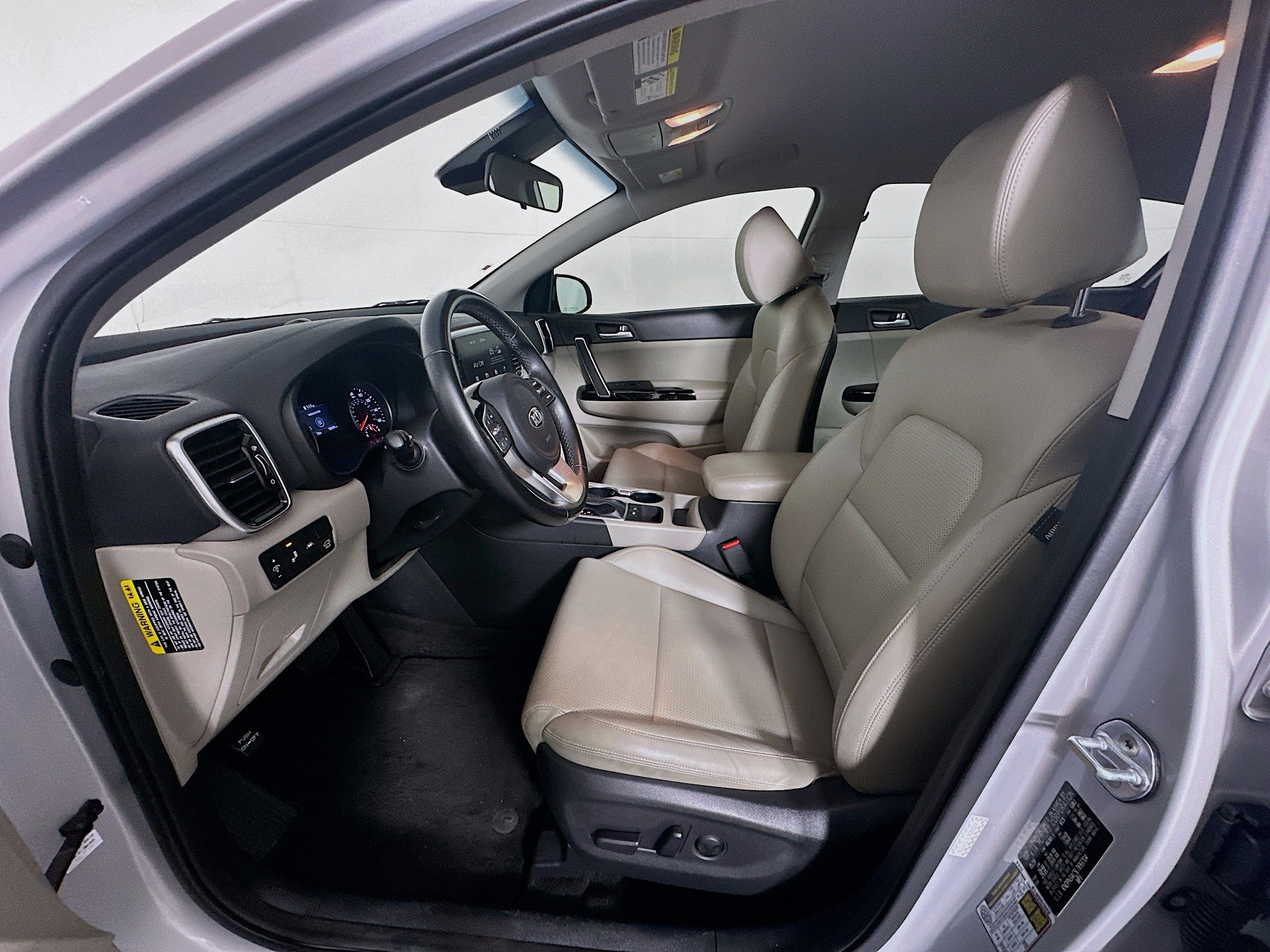 Used 2020 Kia Sportage EX image 13