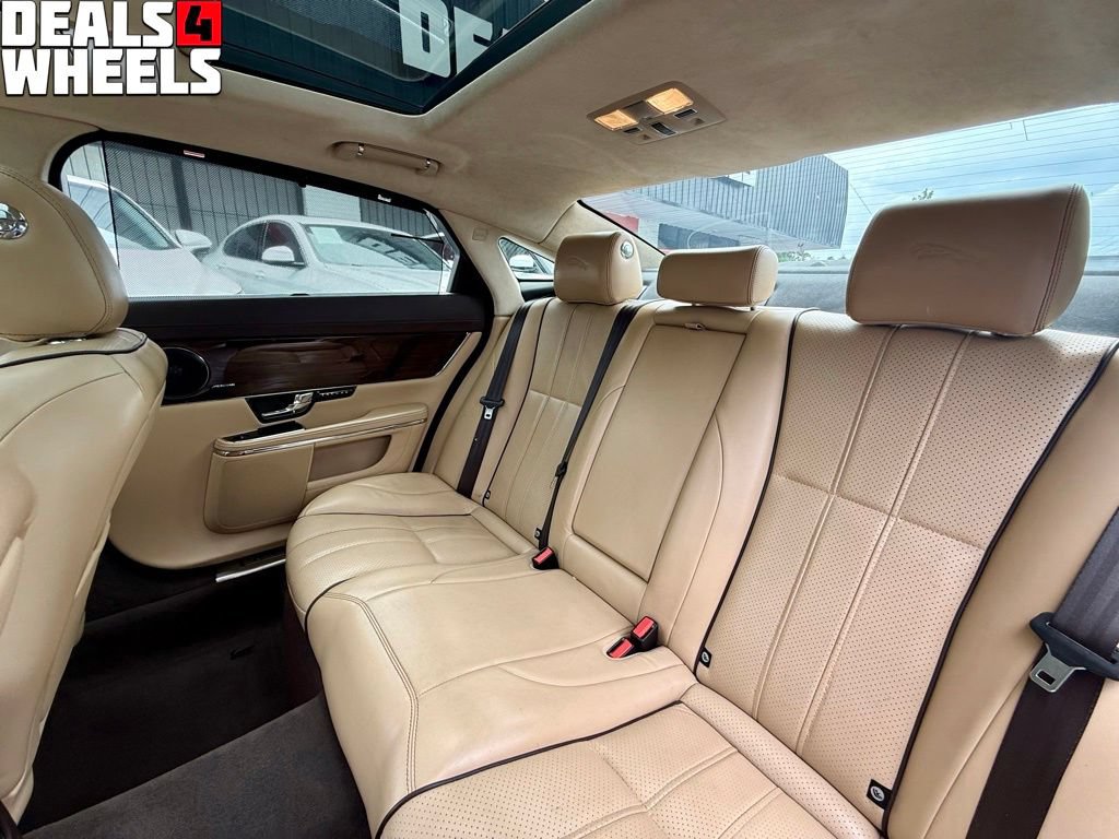 Used 2013 Jaguar XJ L Portfolio AWD/4WD image 35