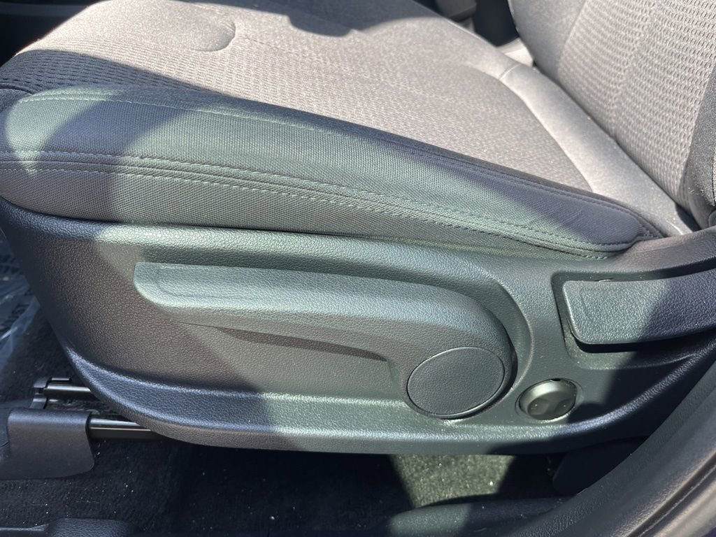 Used 2021 Hyundai Santa Fe SE FWD image 14