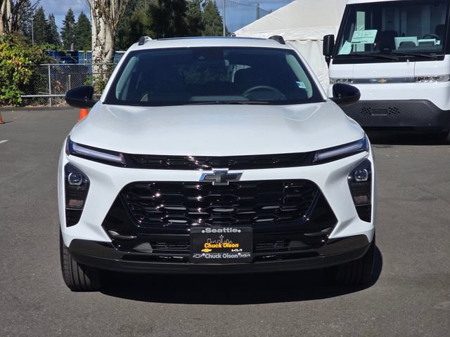 New 2026 Chevrolet Trax ACTIV w/ Sunroof Package FWD image 8