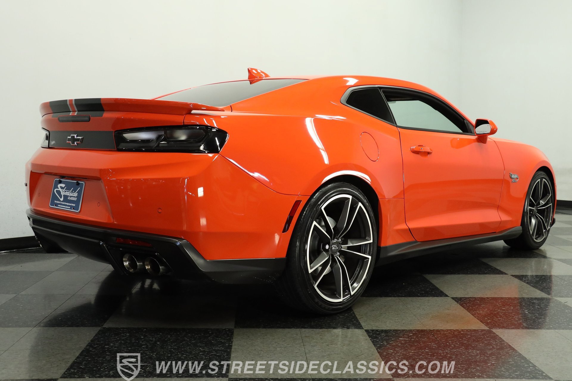 Used 2018 Chevrolet Camaro LT w/ Hot Wheels Edition RWD image 25