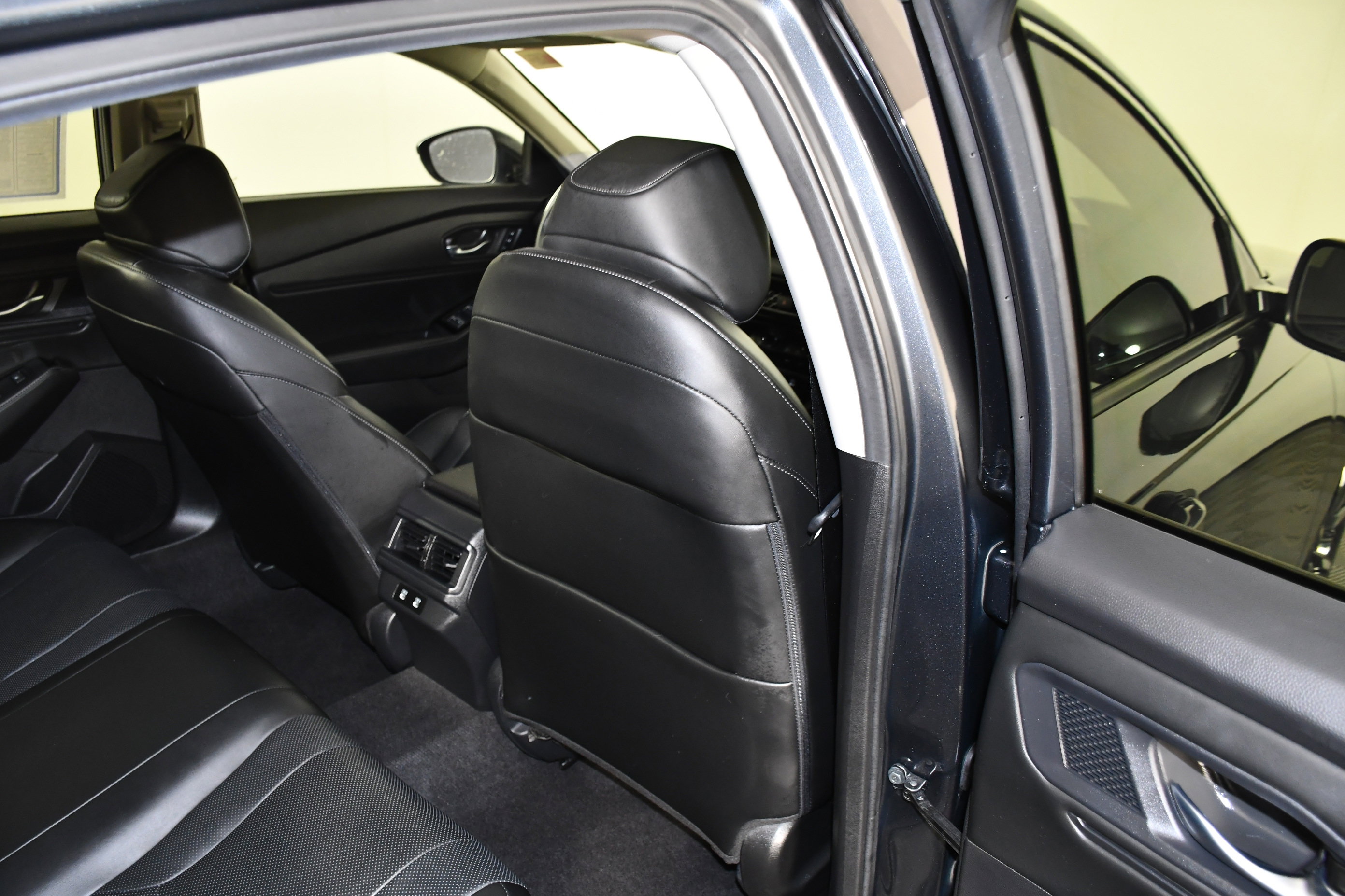 Certified 2024 Honda Accord Touring image 44