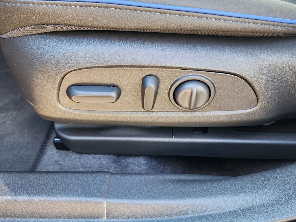 New 2026 Buick Envista Sport Touring w/ Convenience I Package image 17