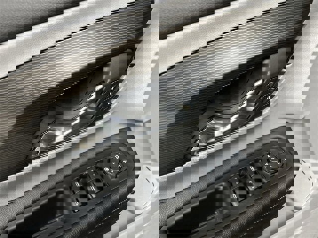 Certified 2024 GMC Terrain SLE image 22