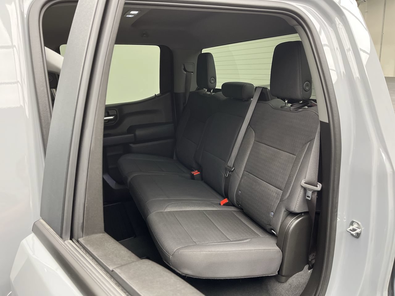 Certified 2024 GMC Sierra 1500 Pro w/ Graphite Edition AWD/4WD image 12