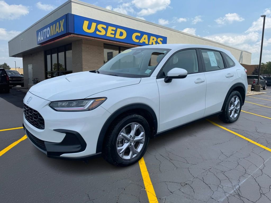 Used 2023 Honda HR-V LX image 1