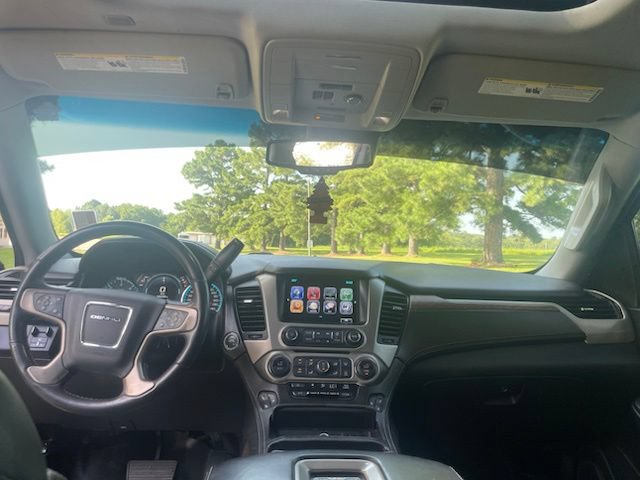 Used 2019 GMC Yukon XL Denali RWD image 31