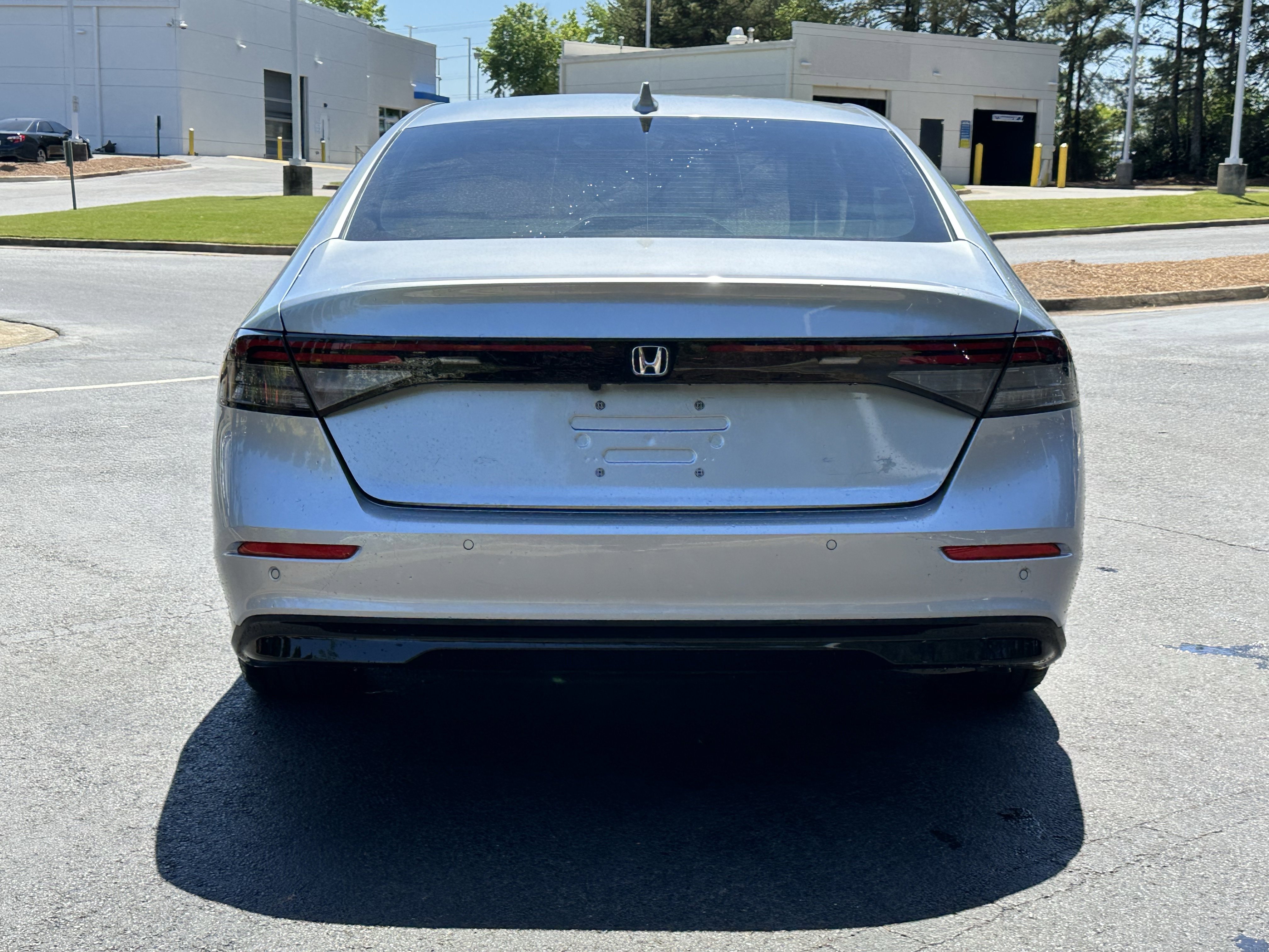 Used 2025 Honda Accord Touring image 11