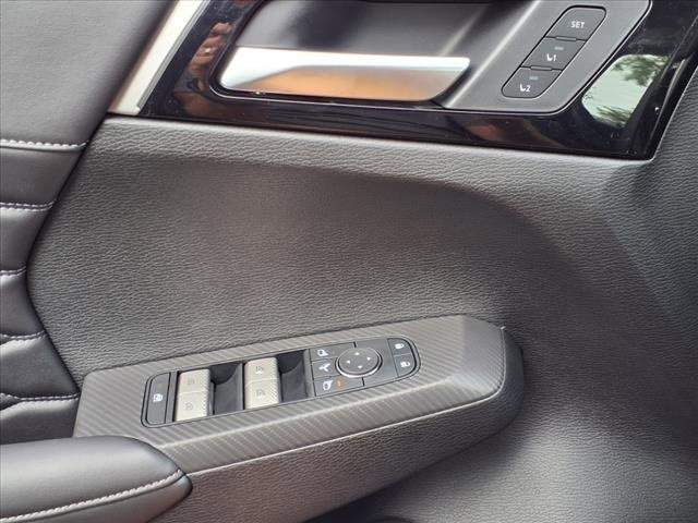 New 2025 Mitsubishi Outlander SEL image 29