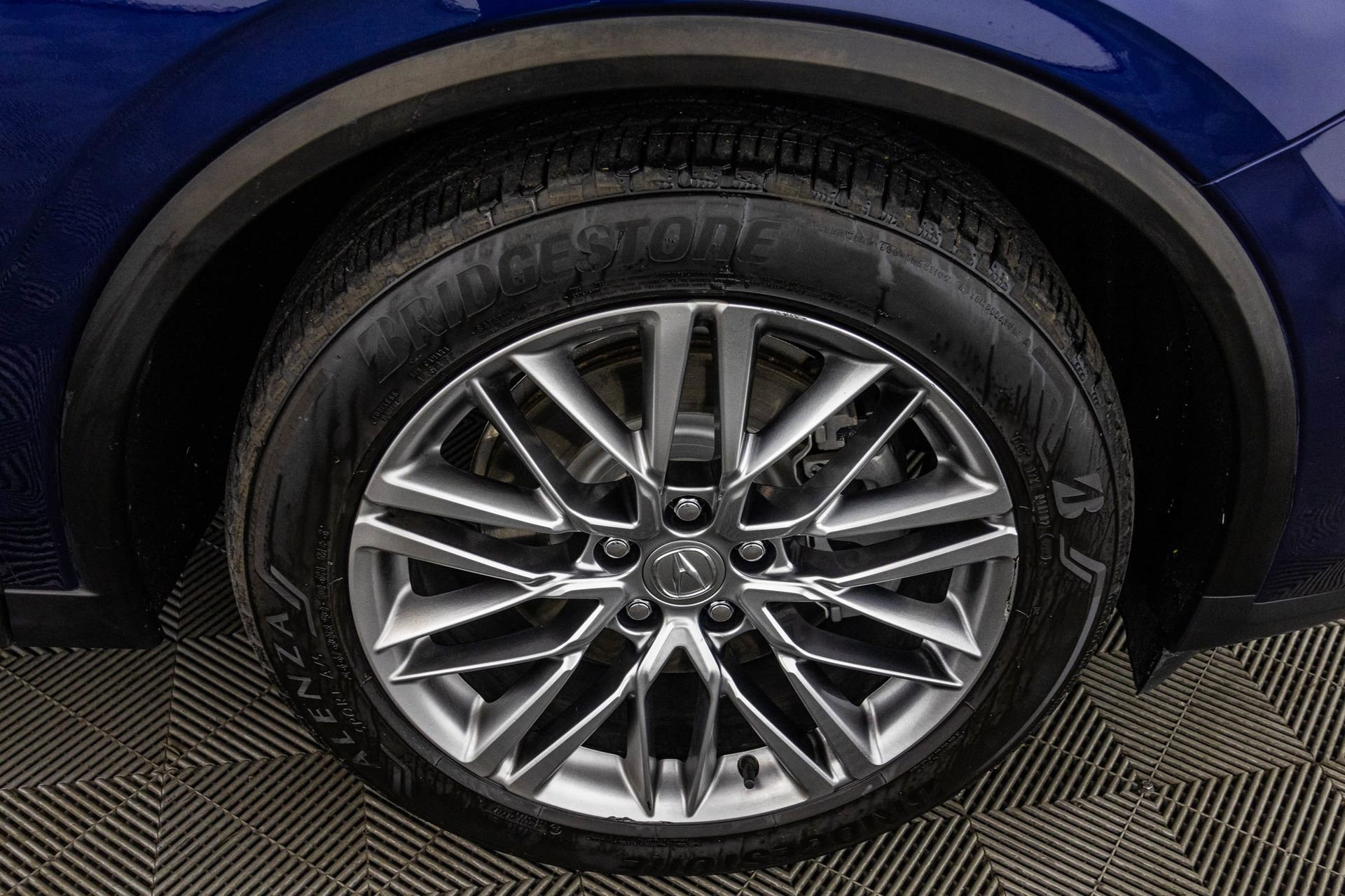 Used 2023 Acura MDX SH-AWD w/ Advance Package image 43